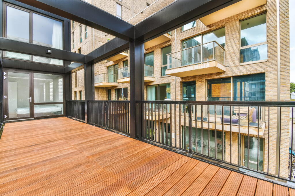 Residential property purchase and sale legal services